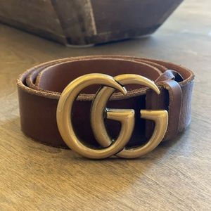 Gucci logo belt- authentic